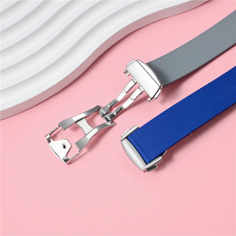 Cinturino in caucciù fluoro pe - Omega Watch Seamaster recensione e prezzo