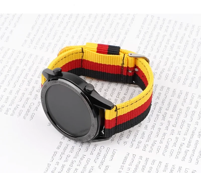 Cinturino in nylon intrecciato - Canvas Strap Watch recensione e prezzo